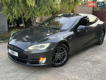 Авто Tesla Model S 2015 № 8130862