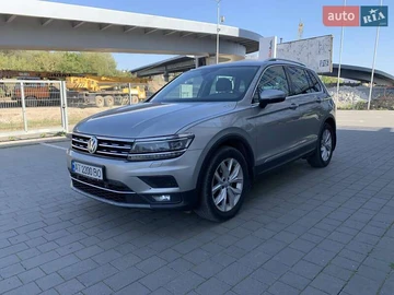 Авто Volkswagen Tiguan 2019 № 8130863