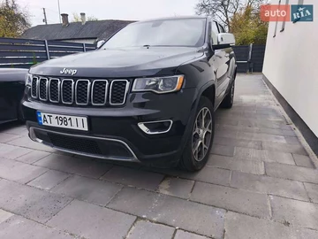 Авто Jeep Grand Cherokee 2019 № 8130869