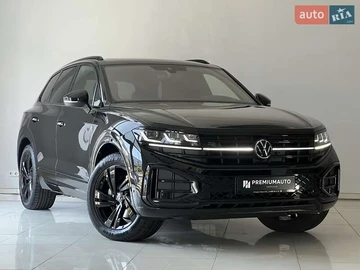 Авто Volkswagen Touareg 2024 № 8130887