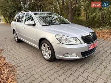 Авто Skoda Octavia 2012 № 8131002