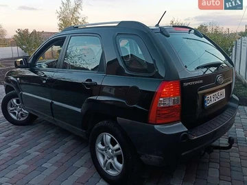 Авто KIA Sportage 2006 № 8131004