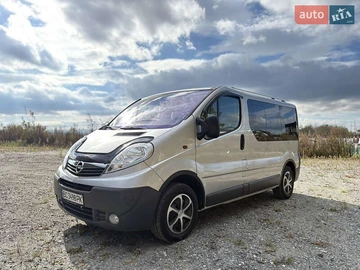Авто Opel Vivaro 2010 № 8131021