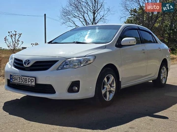 Авто Toyota Corolla 2012 № 8131022