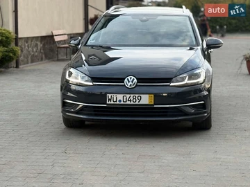 Авто Volkswagen Golf 2017 № 8131040