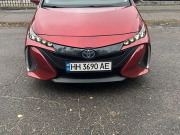 Авто Toyota Prius 2017 № 8131053