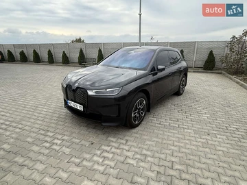 Авто BMW Ix 2023 № 8131191