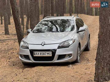 Авто Renault Megane 2011 № 8131353