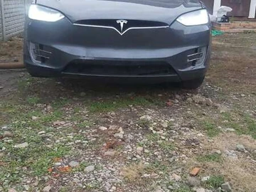 Авто Tesla Model X 2016 № 8131383
