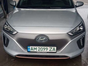 Авто Hyundai Ioniq 2018 № 8131394