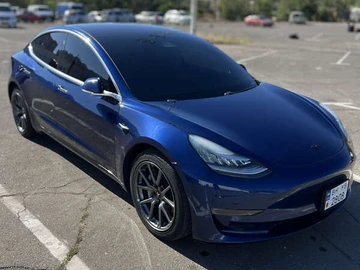Авто Tesla Model 3 2018 № 8131423