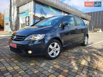 Авто Volkswagen Golf Plus 2008 № 8131716