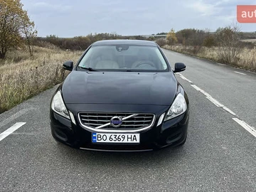 Авто Volvo V60 2012 № 8131755