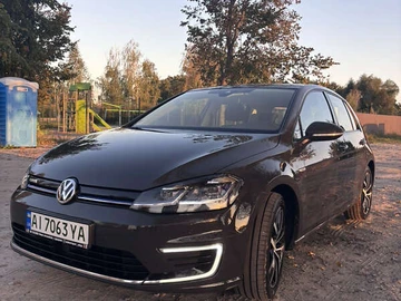 Авто Volkswagen E-Golf 2019 № 8131881