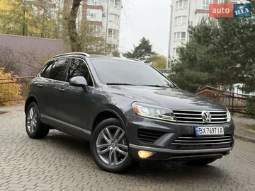 Авто Volkswagen Touareg 2015 № 8131906