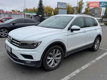 Авто Volkswagen Tiguan 2019 № 8131919