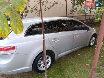 Авто Toyota Avensis 2010 № 8132227