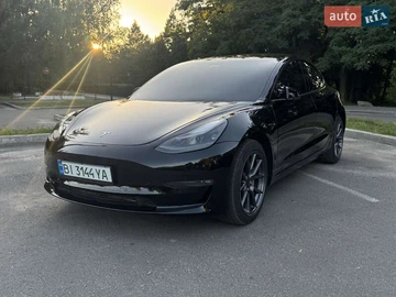 Авто Tesla Model 3 2022 № 8132446
