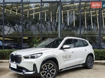 Авто BMW Ix1 2023 № 8132467
