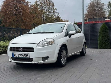 Авто Fiat Grande Punto 2008 № 8132648