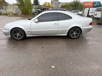 Авто Mercedes Clk-Class 2001 № 8132655
