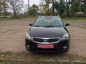 Авто KIA Ceed 2010 № 8132728