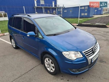 Авто Volkswagen Touran 2007 № 8132737
