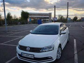 Авто Volkswagen Jetta 2016 № 8132835