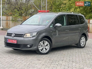 Авто Volkswagen Touran 2013 № 8133060