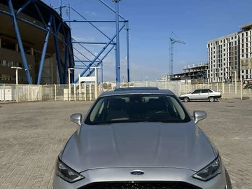 Авто Ford Fusion 2018 № 8133096