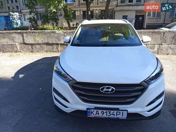 Авто Hyundai Tucson 2017 № 8133101