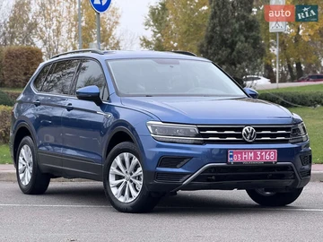 Авто Volkswagen Tiguan 2019 № 8133133