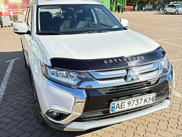 Авто Mitsubishi Outlander 2017 № 8133137