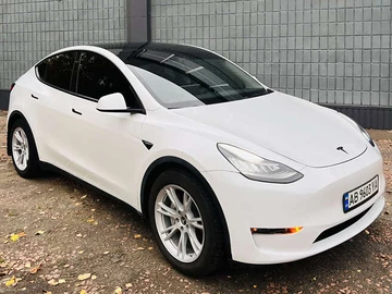 Авто Tesla Model Y 2023 № 8133200