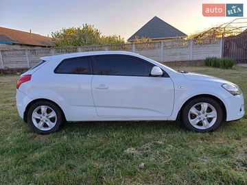 Авто KIA Ceed 2009 № 8133458