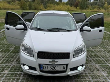 Авто Chevrolet Aveo 2010 № 8133503