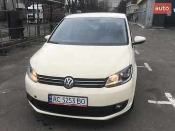 Авто Volkswagen Touran 2012 № 8133701