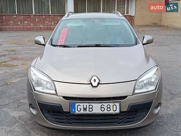 Авто Renault Megane 2010 № 8133704