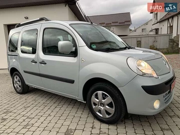 Авто Renault Kangoo 2010 № 8133709