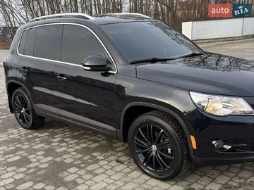Авто Volkswagen Tiguan 2010 № 8133777
