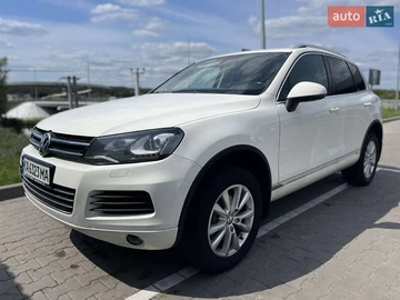 Авто Volkswagen Touareg 2011 № 8133875