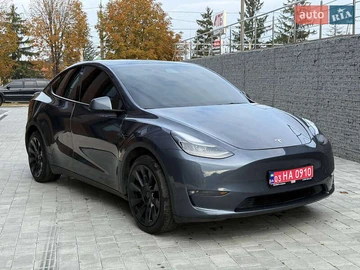 Авто Tesla Model Y 2022 № 8133975