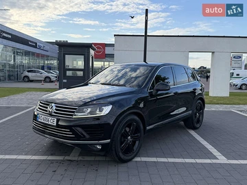 Авто Volkswagen Touareg 2016 № 8133989