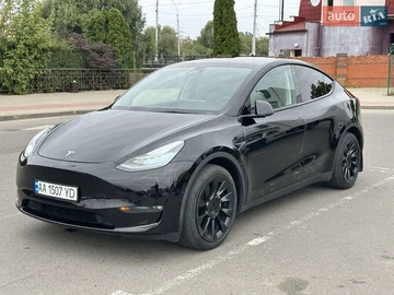 Авто Tesla Model Y 2021 № 8134078