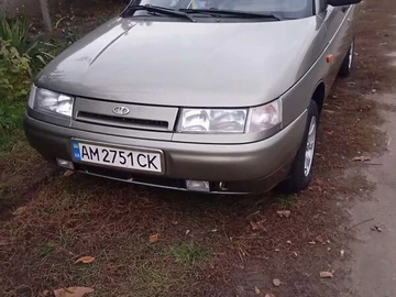 Авто ВАЗ 2110 2002 № 8134208