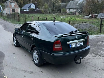 Авто Skoda Octavia 2002 № 8134227