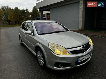 Авто Opel Signum 2006 № 8134231