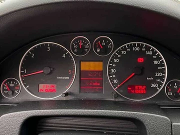 Авто Audi A6 2003 № 8134335