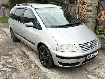 Авто Volkswagen Sharan 2003 № 8134336