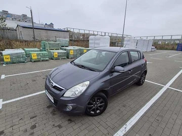 Авто Hyundai I20 2011 № 8134391